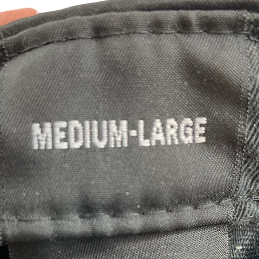 Chicago Bulls Unique Embroidered Brim Sleek New Era Hardwood Classics Patch M/L - Picture 15 of 16
